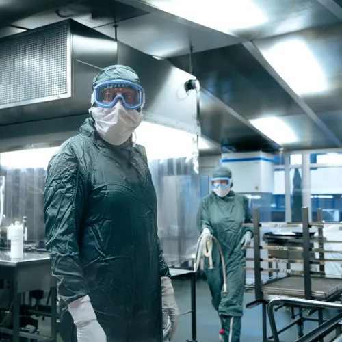 Pharma-Skan sterile production cleanroom suit