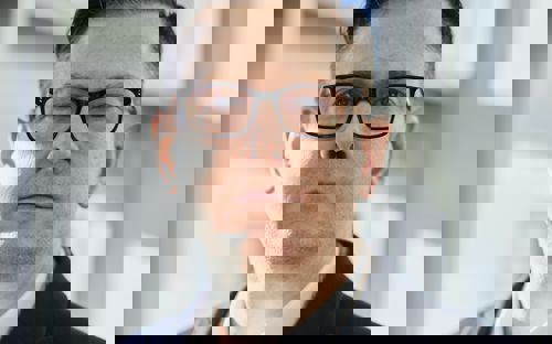 Pexels Linkedin Sales Navigator 2182970